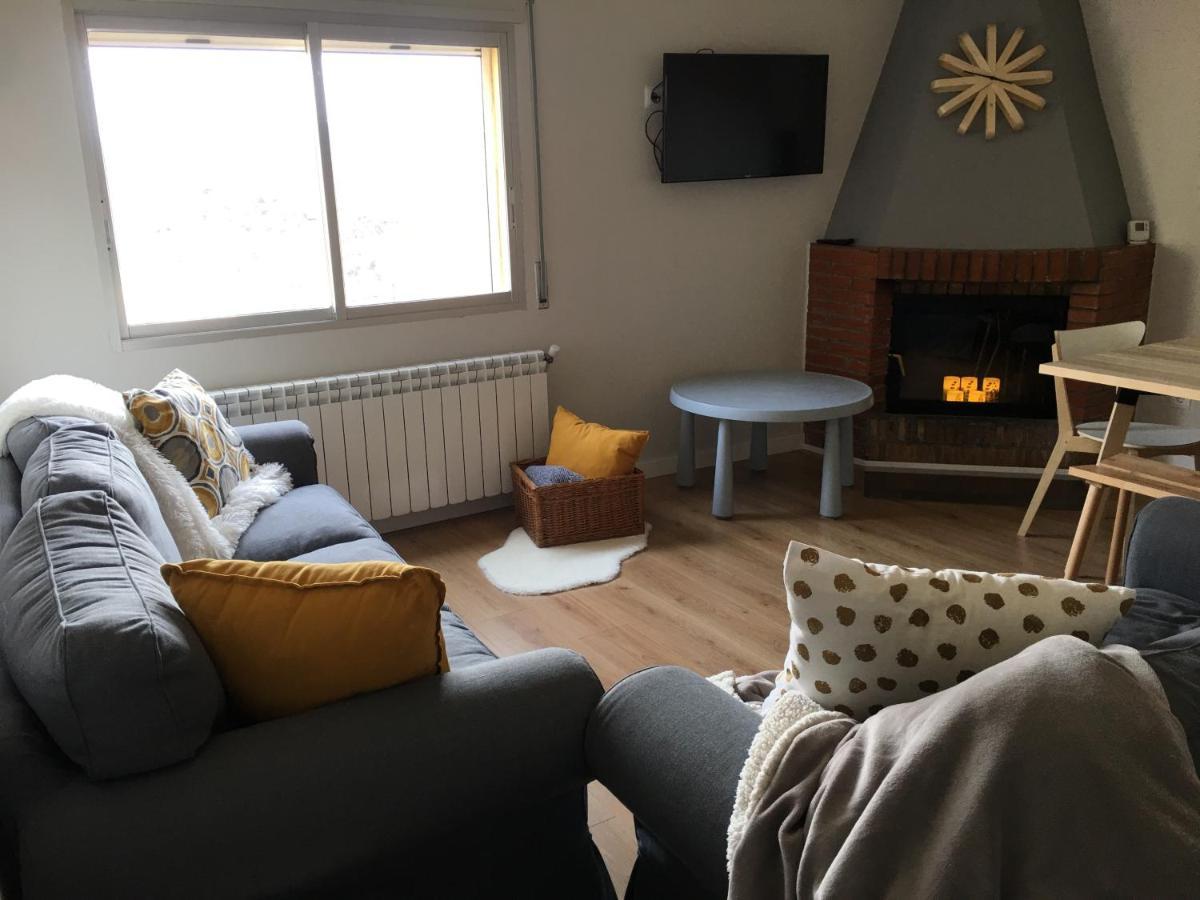Apartaments La Pertusa 1R Piso Corca  Екстер'єр фото