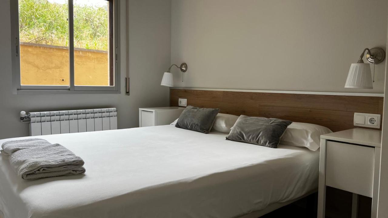 Apartaments La Pertusa 1R Piso Corca  Екстер'єр фото